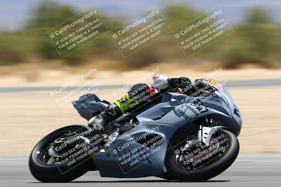 media/May-15-2022-SoCal Trackdays (Sun) [[33a09aef31]]/Turn 7 (1145am)/